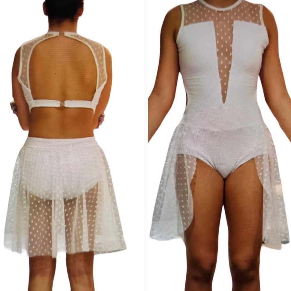 👍Custom white jersey and polka dotted lace solo dance costume size S US